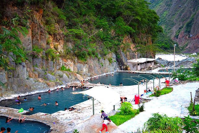 07 Day: Inca Jungle Adventure with Mountain Bike, Rafting, Zipline & Trek - Day 5: Walk the Aobamba Valley toward Aguas Calientes