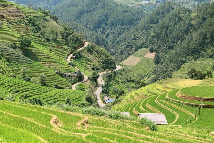 1-Day Sapa Long Trek - Rice Field Terrace, Ethnic Culture - Ta Van at 3:00 PM and the ride back