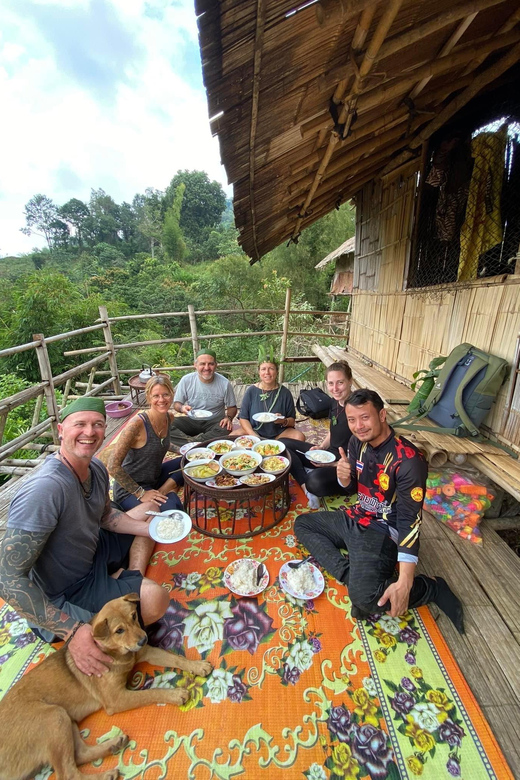 1 Day trekking : Chiang Rai popular activity,Fun in Nature. - A forest trek with a real meal in the middle
