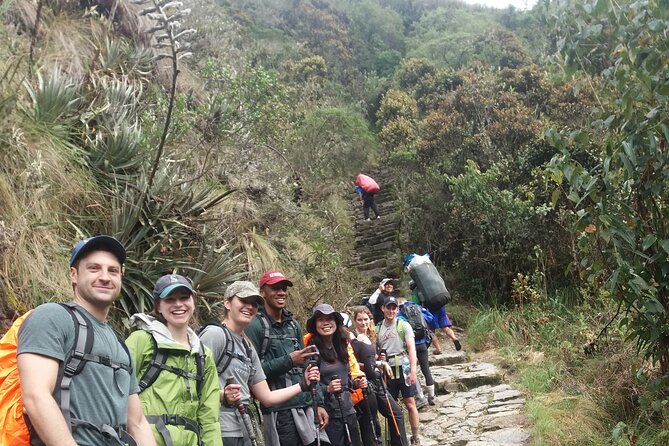 2 Day Hiking Short Inca Trail to Machu Picchu - Guides, communication, and trip organization
