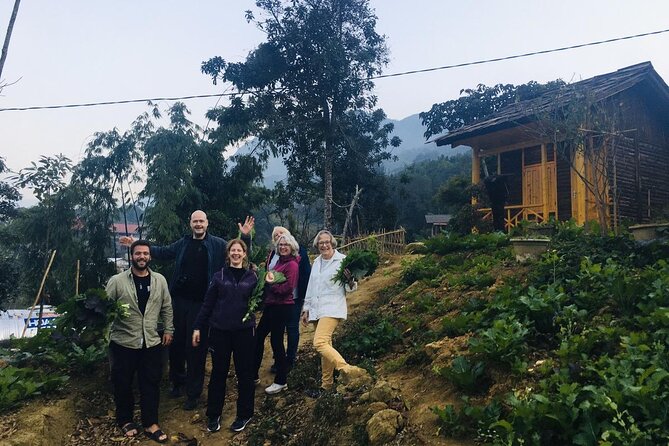 3-Day Trekking Adventure of Sapa from Hanoi - Stay Ta Van Village - What the guide adds to the walk
