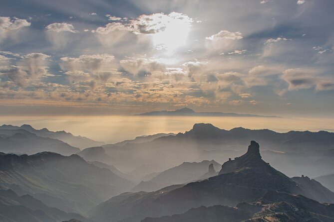 3-Hour Hiking Experience in Roque Nublo - Four worthwhile stops on the mountain drive