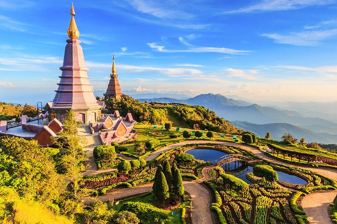 3-in-1: Doi Inthanon Tour, Elephant Sanctuary, and Trekking Trail - Meeting rescued elephants at Living Green Foundation