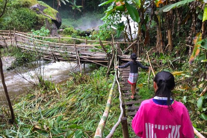 3-in-1: Doi Inthanon Tour, Elephant Sanctuary, and Trekking Trail - Coffee and community at Ban Mae Klang Luang