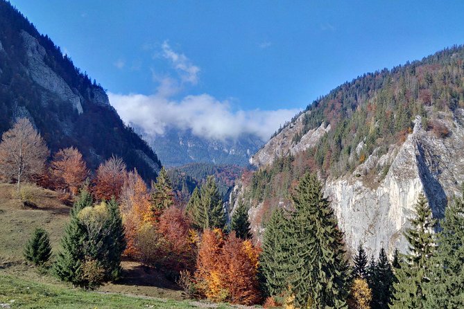 4-Day Carpathian Trek: Bucegi Mountains and Piatra Craiului National Park - Fitness, clothing, and what to pack