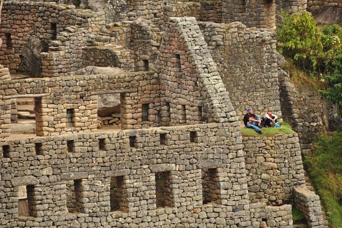 4-Day Lares Trek to Machu Picchu from Cusco - Day 4: Machu Picchu before the crowds build