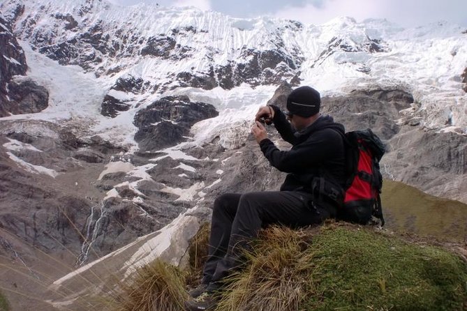 4-Day Salkantay Trek to Machu Picchu - Meals, tents, and what the support team carries