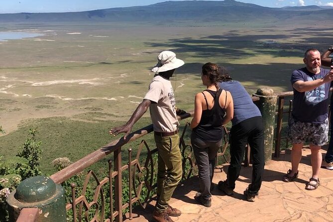 4 days Best experience Kilimanjaro Hike, Serengeti &Ngorongoro - Chemka Hot Spring after the hike