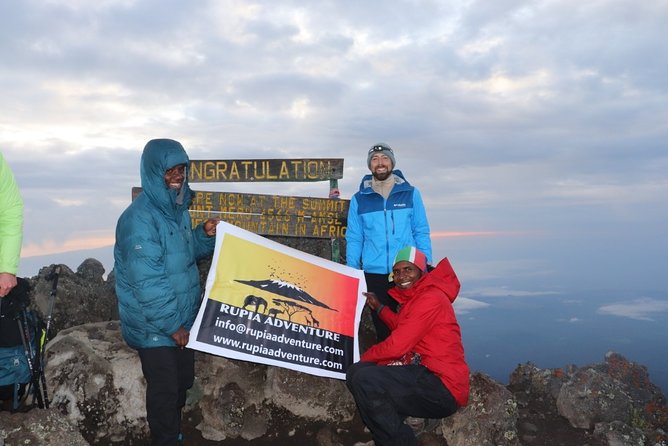 4 Days Mount Meru Trekking - Day two: rainforest steps and the climb to Saddle Hut