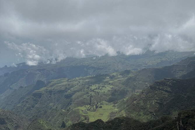 5-Day Northern Ethiopia Tour : 3D Simien Mountains Trek & Axum. - Day three: Sankaber and the first Simien views