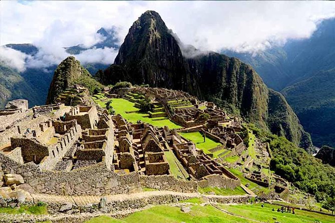 5-Day: Salkantay Trek to Machupicchu and Humantay Lake - Day 4: The railway walk to Aguas Calientes