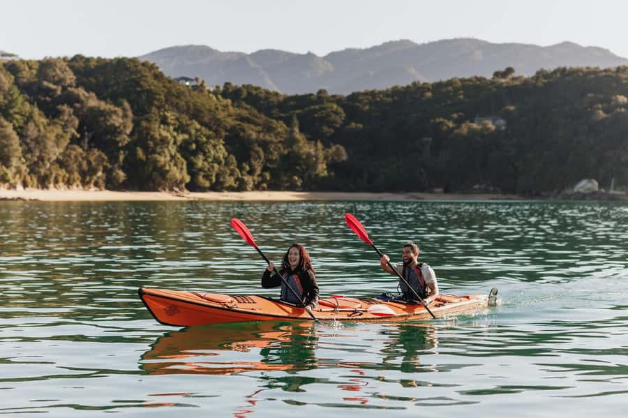 Abel Tasman National Park: Cruise, Kayak, & Hike Tour - Why this Abel Tasman day works so well