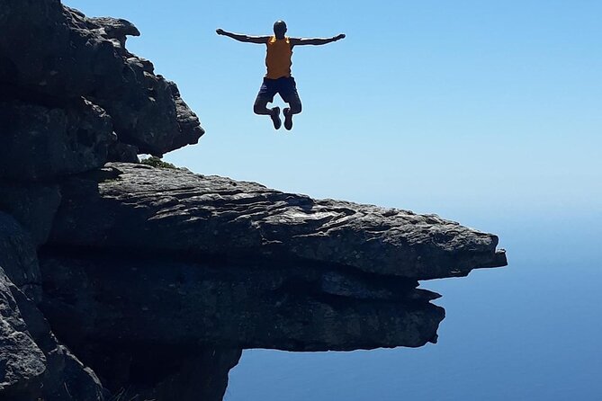 African Wonder of Nature Table Mountain Hike. - Other routes and how they change the experience