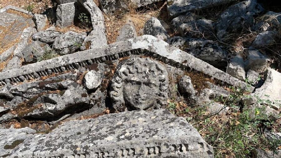 Antalya: Hiking in Termessos Ancient City - The theater above the mountains