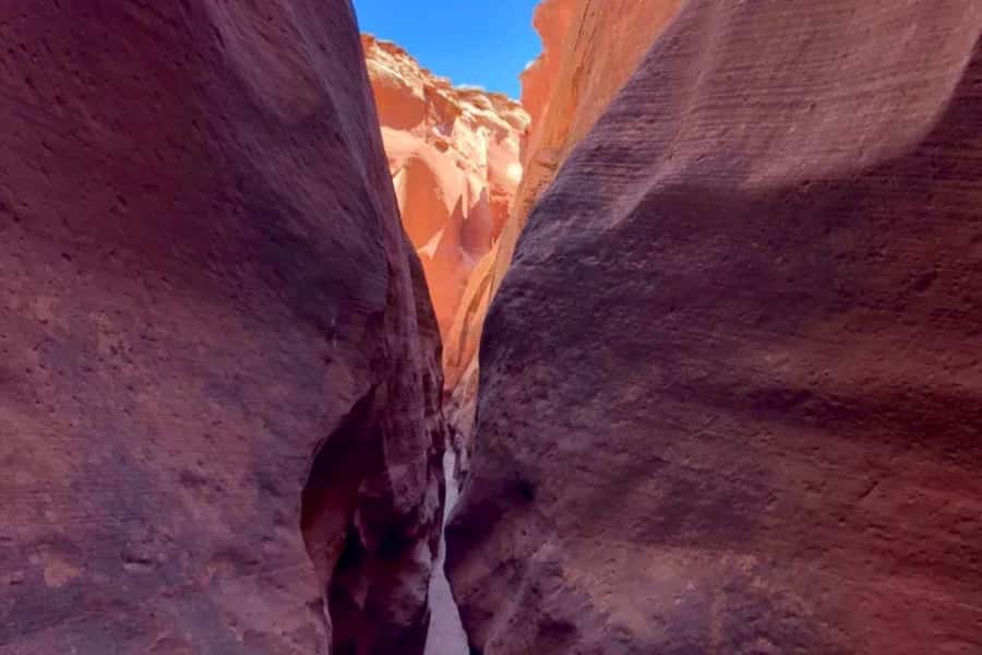 Antelope Valley: Ligai Si Anii Canyon Hiking Tour - What to bring for a comfortable visit