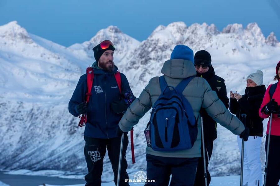 Arctic hike on Kvaløya Island with drinks and snacks - Leaving Tromsø for Kvaløya