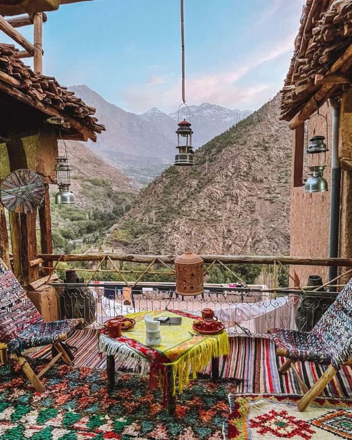 Atlas Mountains:Full-Day Trek to Berber Villages & Waterfall - Leaving Marrakech for the Atlas Mountains