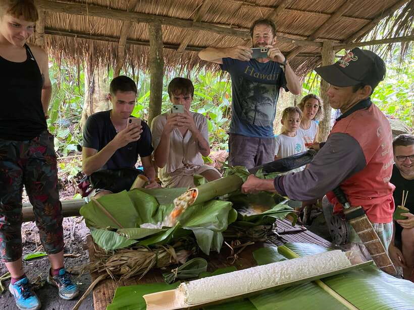 Authentic trek only walk in Chiang Rai jungle - Akkha and Lahu villages beyond the waterfall