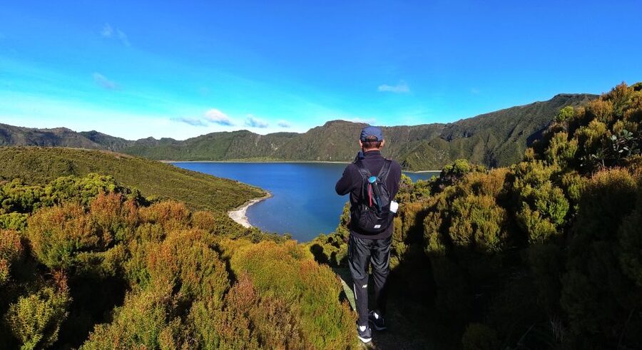 Azores: São Miguel and Lagoa do Fogo Hiking Trip - The descent is shorter on paper, not always easier