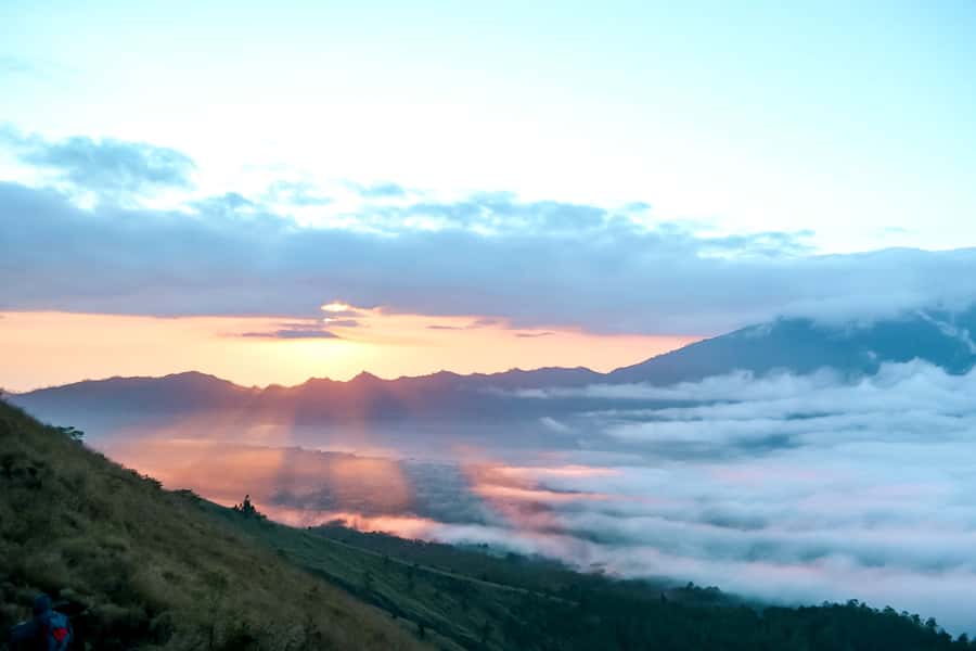 Bali: Mount Batur Sunrise Guided Hike and Natural Hot Spring - Why Mount Batur is worth the brutal wake-up