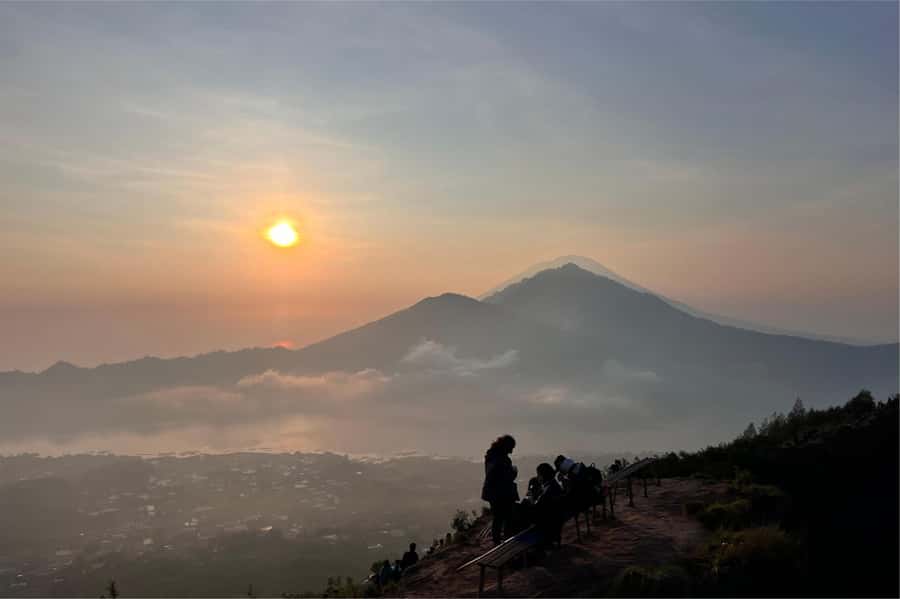 Bali: Mount Batur Sunrise Hike Including Transfer & All Cost - Why Mount Batur is worth the early alarm