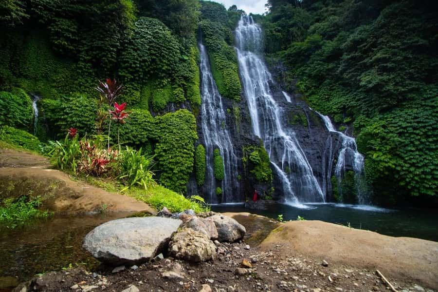 Bali: Munduk Waterfalls Trek, Twin Lakes and Temple Tour - Banyumala Twin Waterfall and the long staircase
