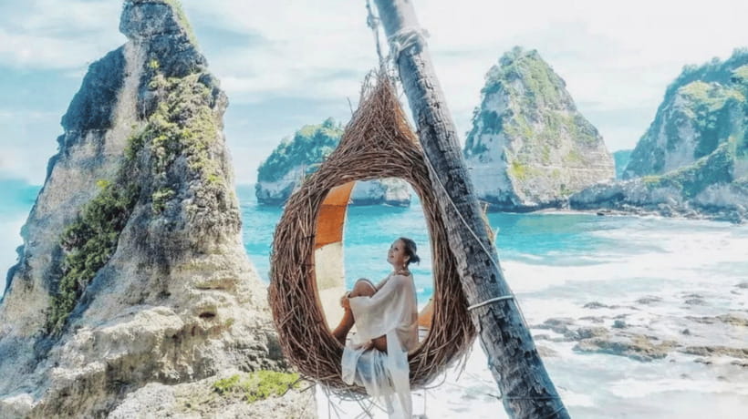 Bali/Nusa Penida: Island Beach Highlights Swim & Hike Tour - The guide can make or break the day