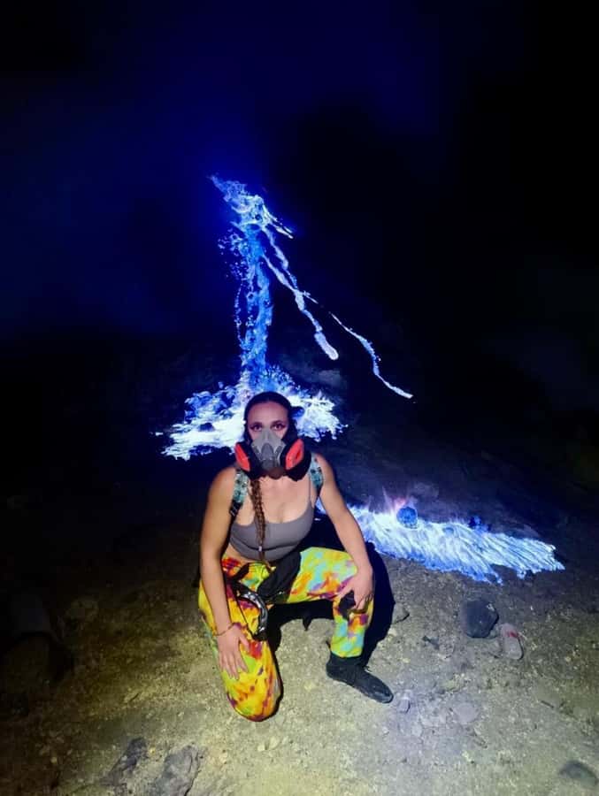 Banyuwangi : Mt Ijen Hike, Blue Fire & Panoramic Lake Guided - The climb to Ijen begins in darkness