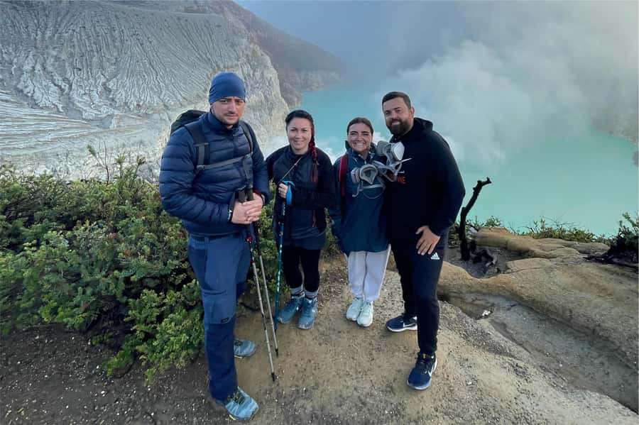 Banyuwangi: Mt. Ijen Sunrise Hike with Pickup & Health Check - Seeing sulfur miners at work