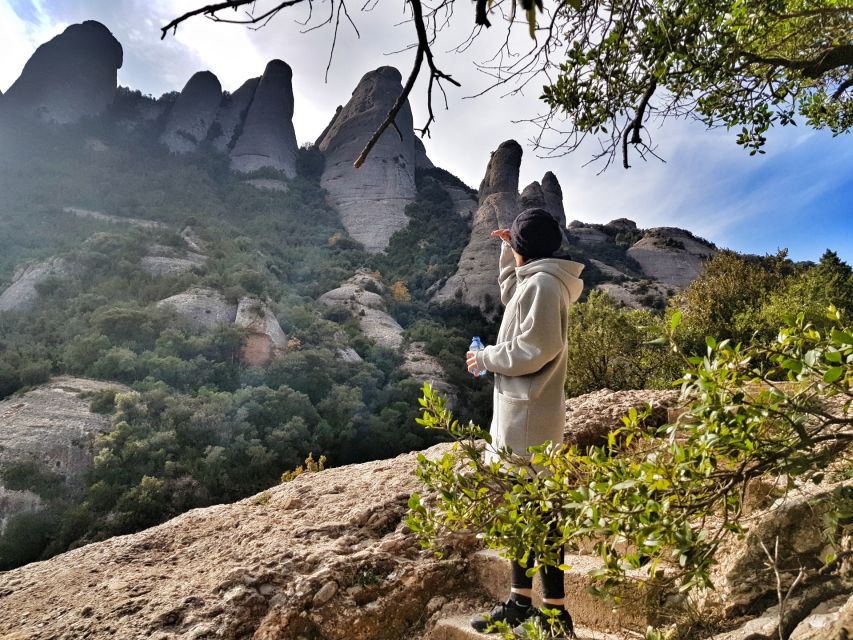 Barcelona: Montserrat Hiking Experience and Monastery Visit - Should you book the Montserrat hiking experience?