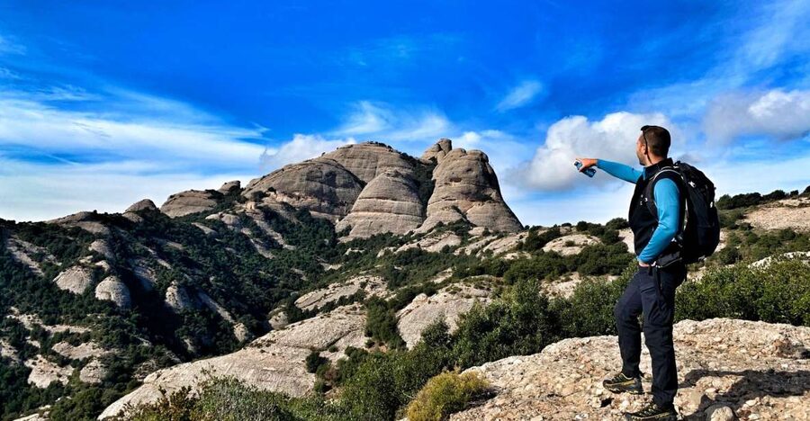 Barcelona: Montserrat Hiking Experience and Monastery Visit - The first climb: steps, plants, and mountain views