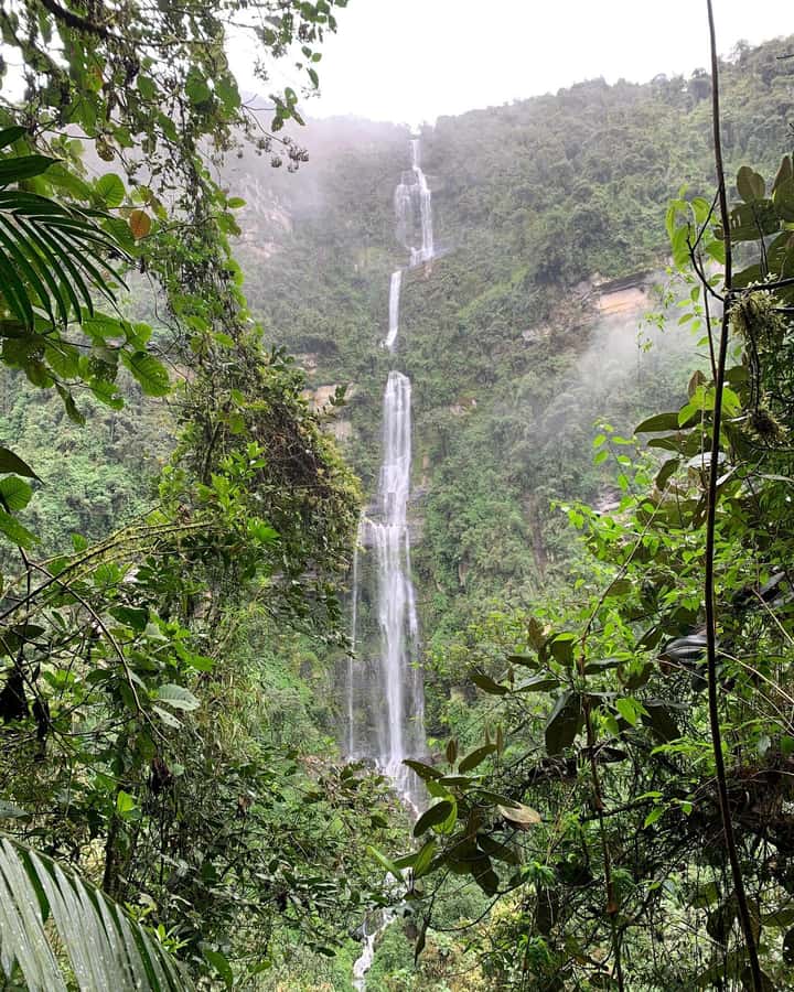 Bogota: Hike to La Chorrera Waterfall, El Chiflón and Guadalupe Hill - What the $115 price really covers