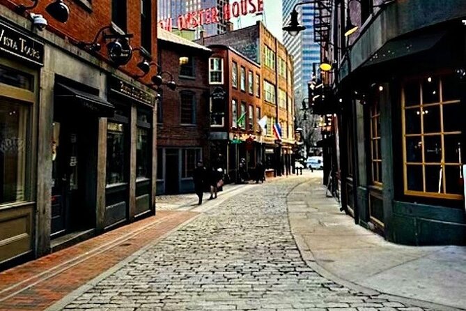 Boston Freedom Trail Walking Tour with Costumed Guide - Old South Meeting House and the Boston Tea Party