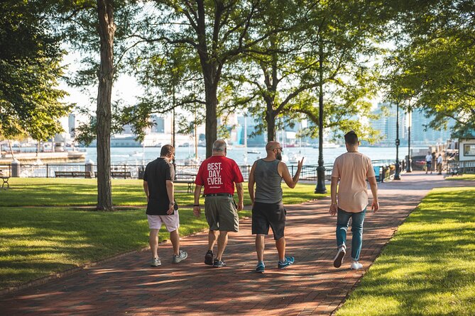 Boston Seafood & Freedom Trail Walking Tour - A seafood lunch with Boston history on the side