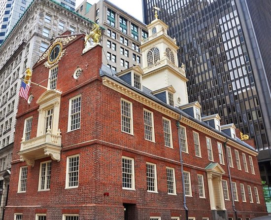 Boston Seafood & Freedom Trail Walking Tour - Starting at Independence Wharf and Boston Harbor