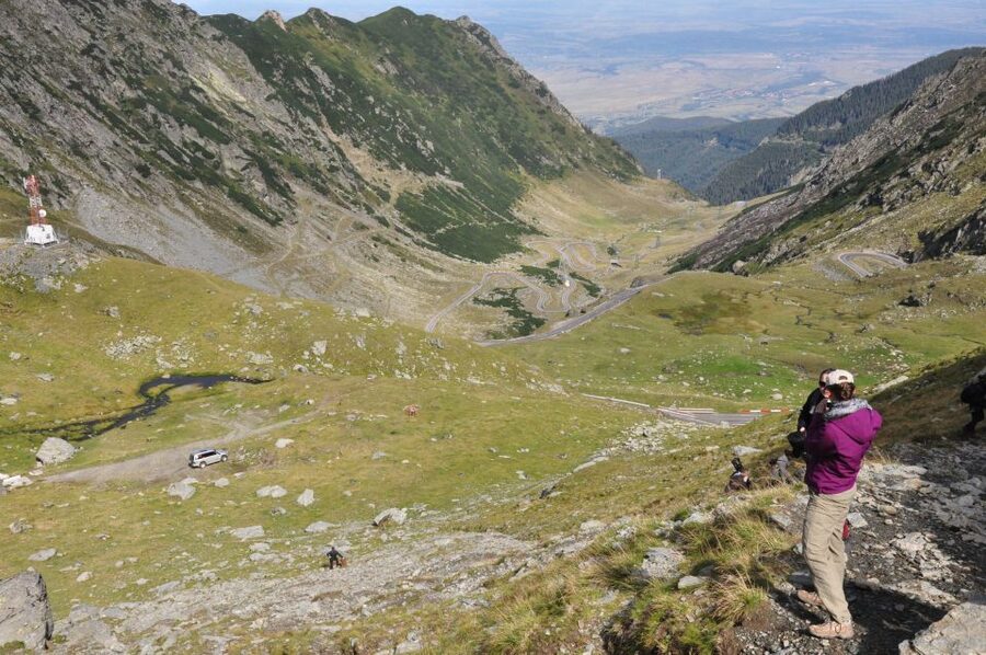 Brasov: Private Fagaras Mountains Trekking Tour - A guide makes the difference on a changeable mountain day
