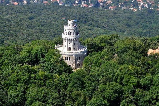 Budapest Hike - A picnic lunch keeps the pace comfortable