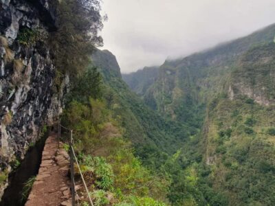Caldeirão Verde: Levada Caldeirao Verde Hiking Transfer