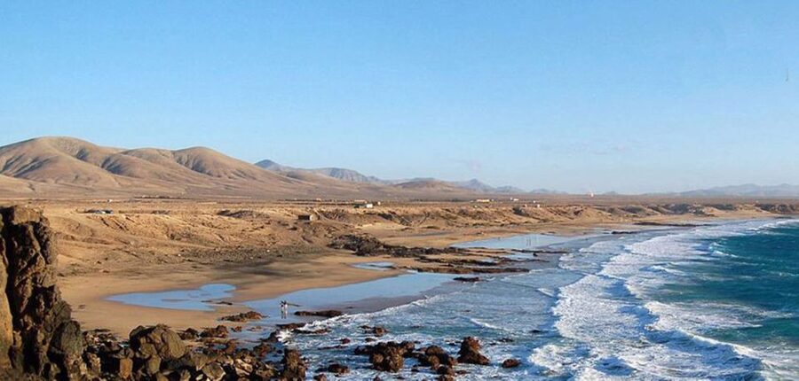 Caleta de Fuste/Corralejo: Guided E-Bike Tour & Crater Hike - Who should book this ride