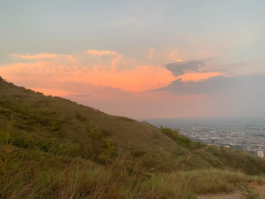 Cali: TRES CRUCES - Cali's most popular hike and monument - My call on the Tres Cruces experience