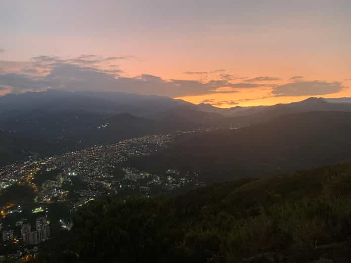 Cali: TRES CRUCES - Cali's most popular hike and monument - Starting at Bataclán Natural Park