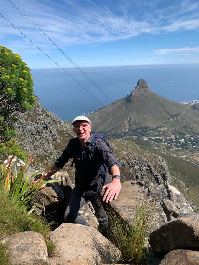 Cape Town: Half-Day India Venster Hike on Table Mountain - The Venster window above India Ravine