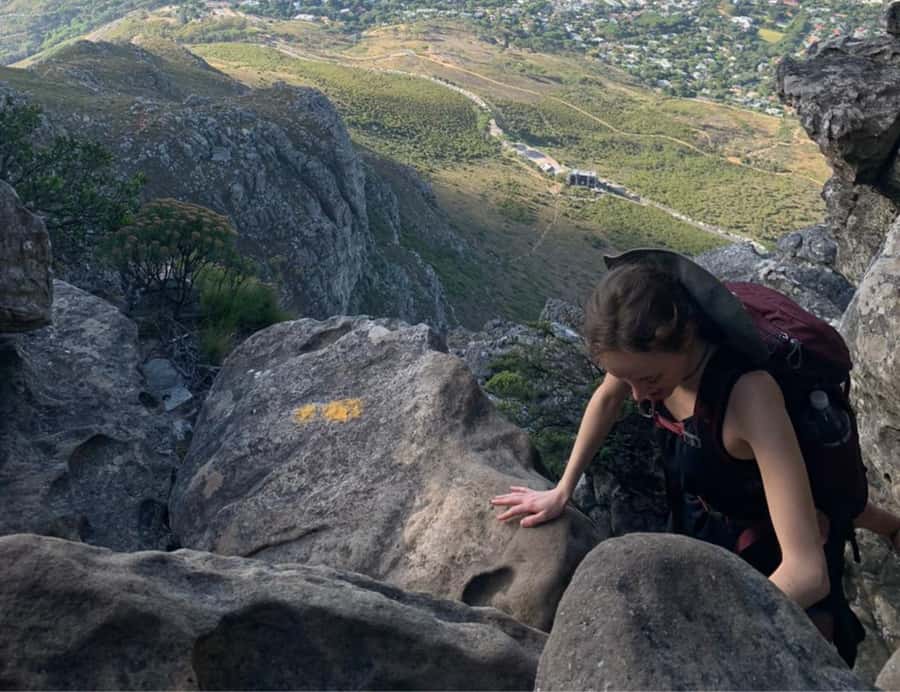 Cape Town: Half-Day India Venster Hike on Table Mountain - The short scramble and the final climb