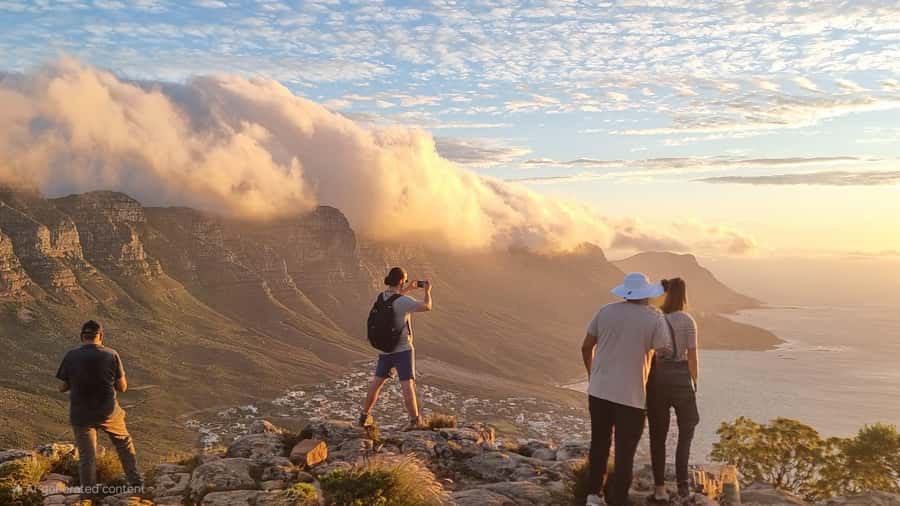 Cape Town: Lion's Head Sunrise or Sunset Guided Hike - The climb: more than a simple walk