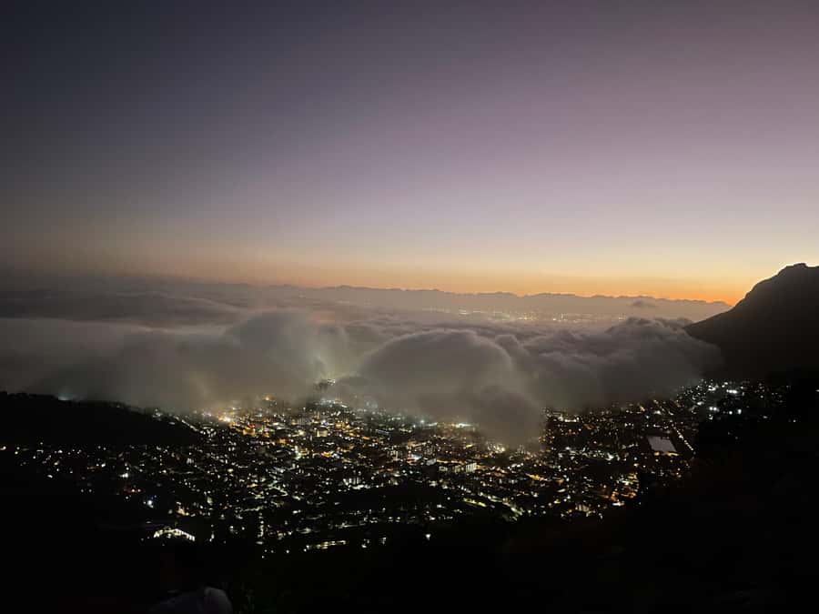Cape Town: Lion's Head Sunrise or Sunset Guided Hike - The summit and the 360-degree payoff