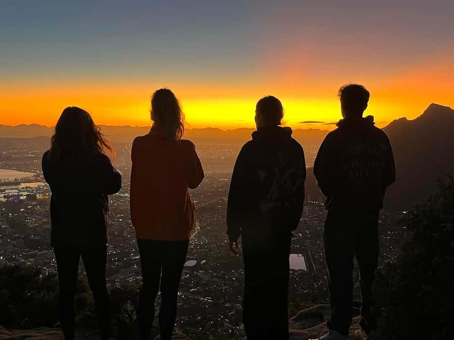 Cape Town: Lion's Head Sunrise or Sunset Hike - The guides are a major part of the value