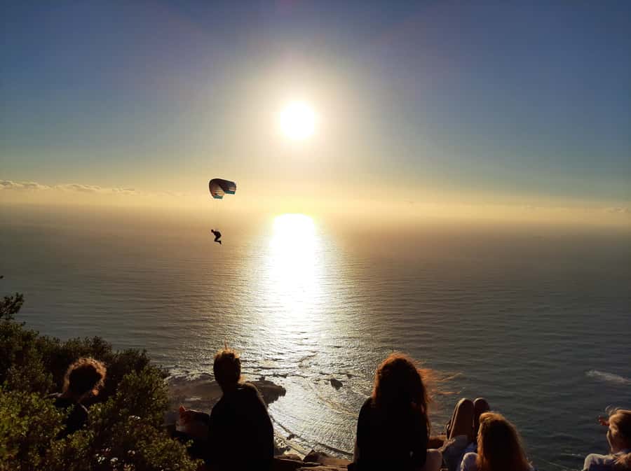 Cape Town: Lion's Head Sunrise with coffee or Sunset Hike - Sunrise coffee or a headlamp descent