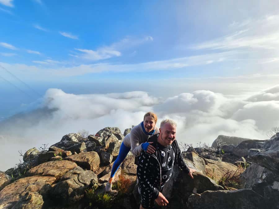 Cape Town: Table Mountain Hike with an Expert Guide - Fynbos, flowers, birds, and rock hyraxes
