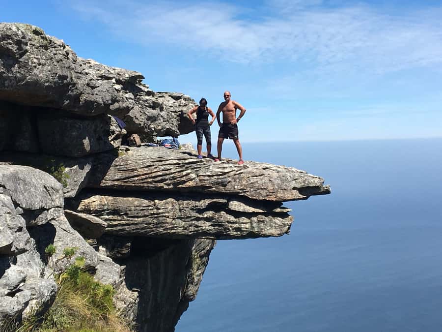 Cape Town: Table Mountain Kasteelspoort Hiking Trail - Starting in Camps Bay, then climbing Kasteelspoort