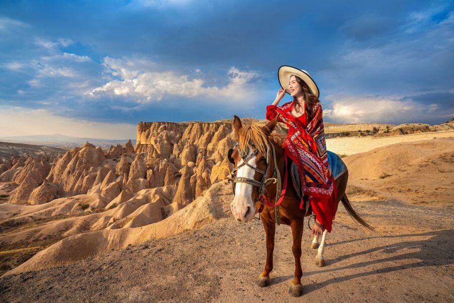 Cappadocia: Sunset Horse Trek Through the Valleys - The return ride is peaceful, but it follows the same route